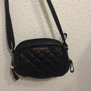 Joe boxer crossbody bag